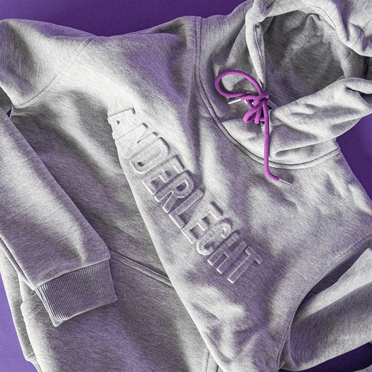 Hoodie embossed logo grijs - S