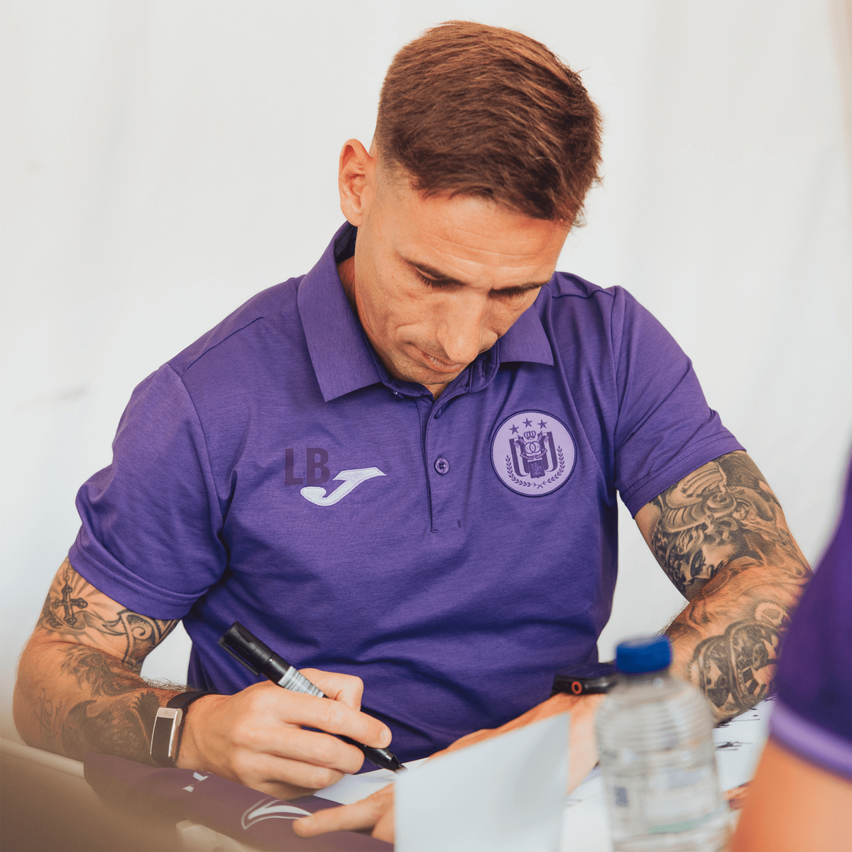 ANDERLECHT STAFF FREE TIME SHORT SLEEVE POLO 3XS