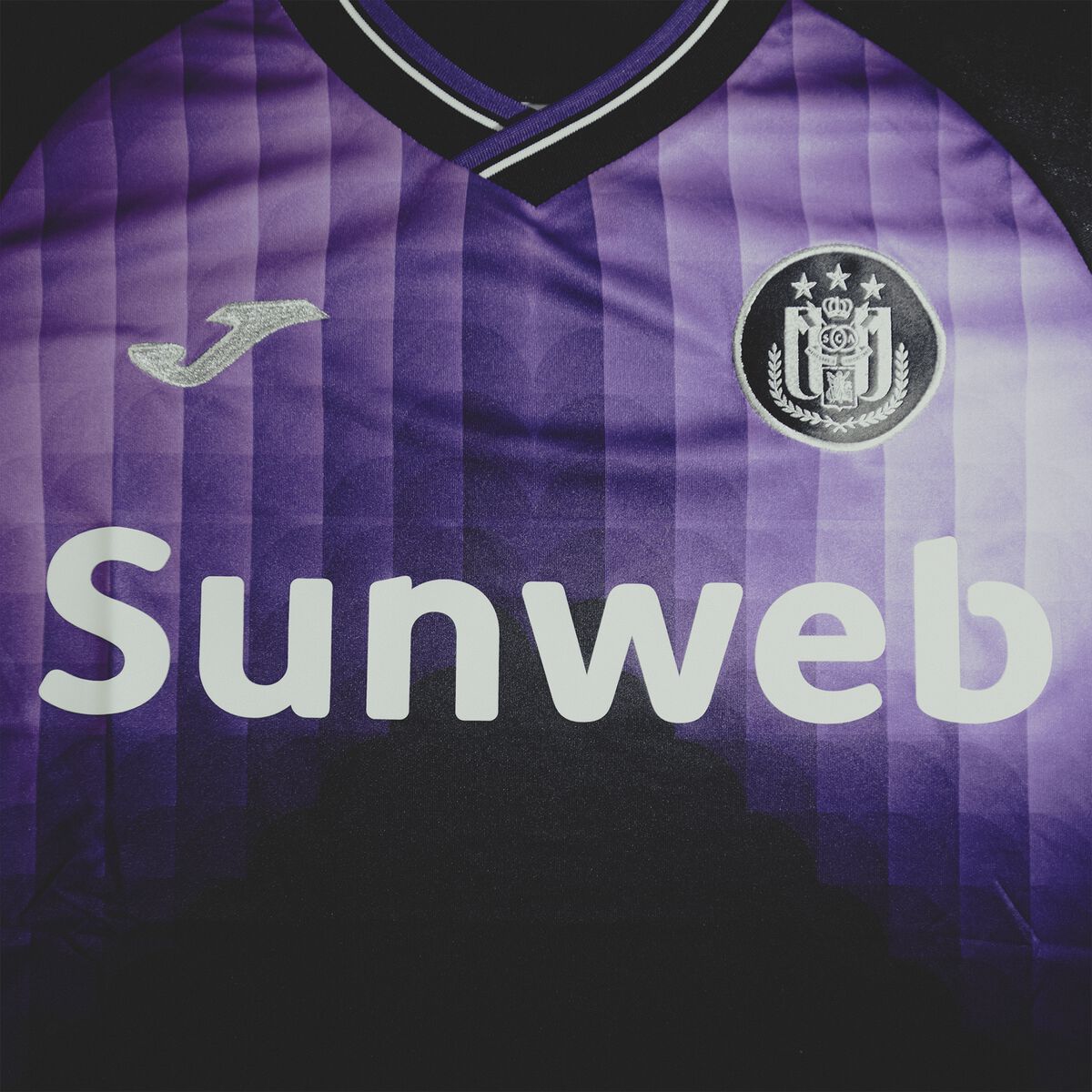 ANDERLECHT 4TH SHORT SLEEVE T-SHIRT L