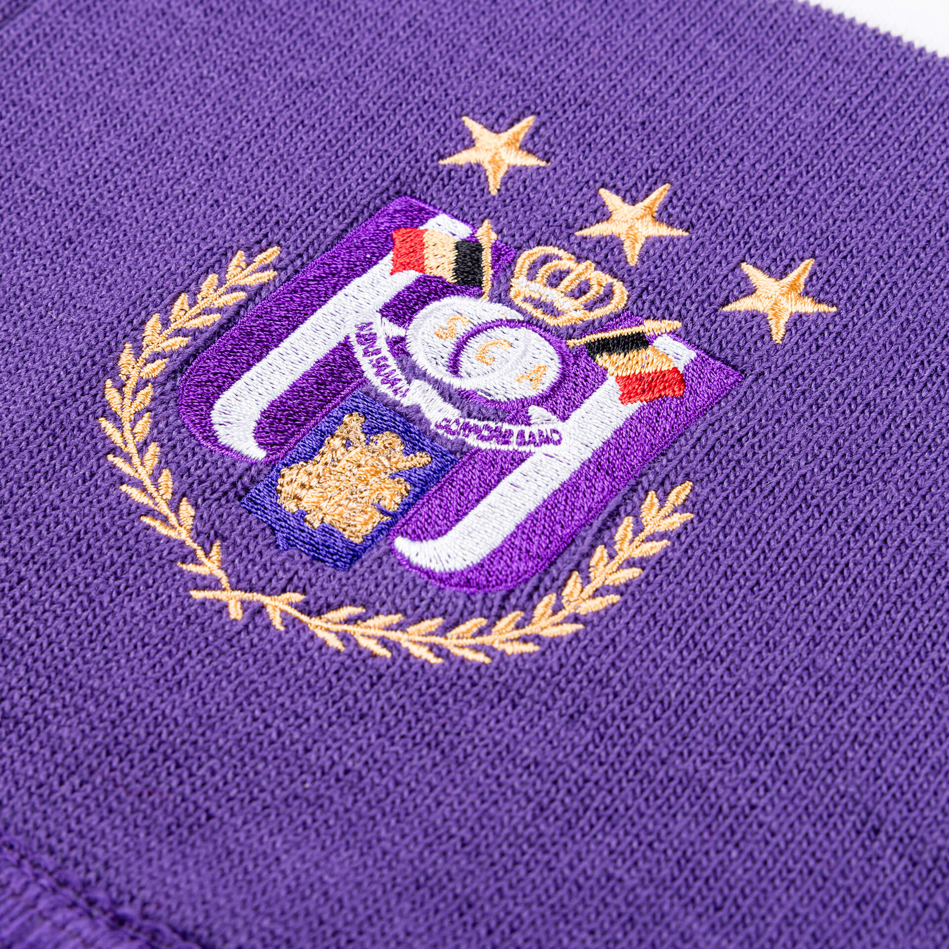 Double logo scarf is-hover